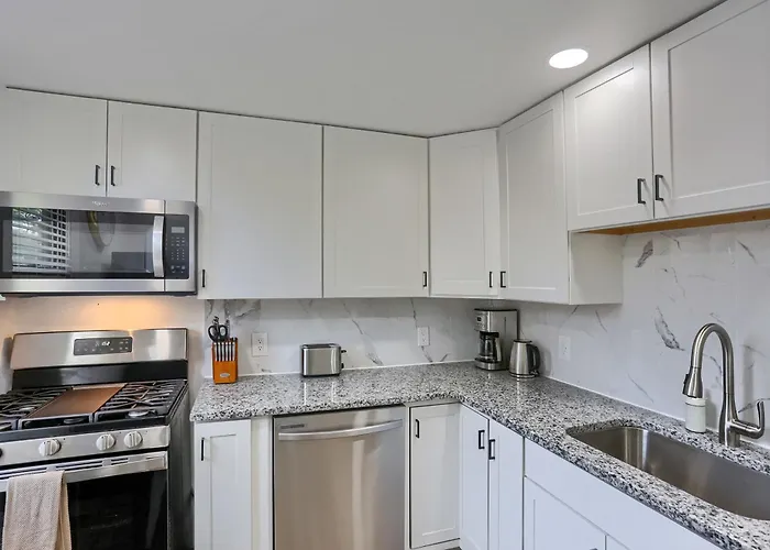 Dormont, Potomac 2e And Unique Private Bedroom With Shared Bathroom Homestay